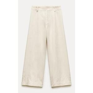 Zara Ladies Of white Embroidered Linen Pants size Small